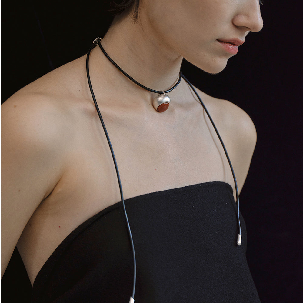 TEXTURED METAL NECKLACE