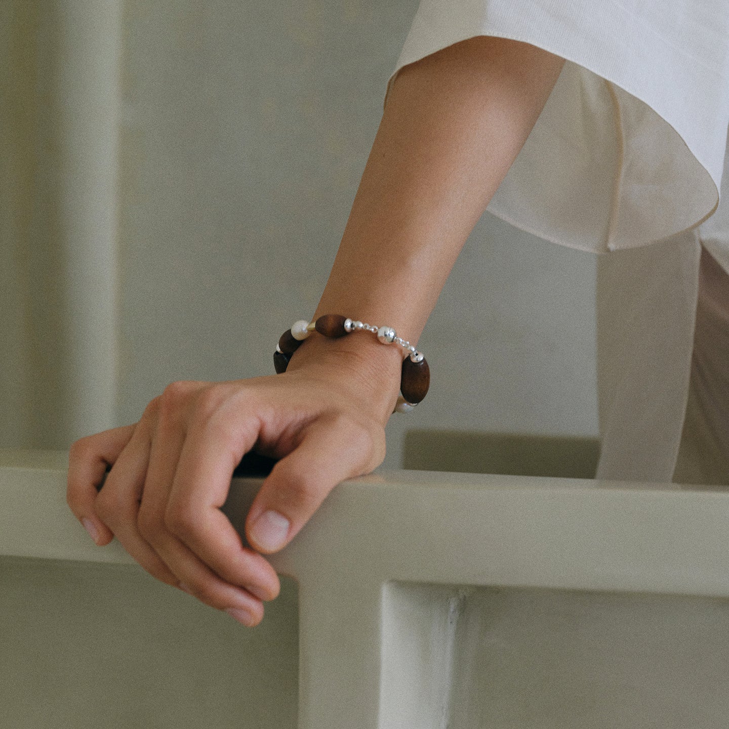 WOODEN BEAD TRANSPORTATION BEAD BEAD NECKLACE/BRACELET