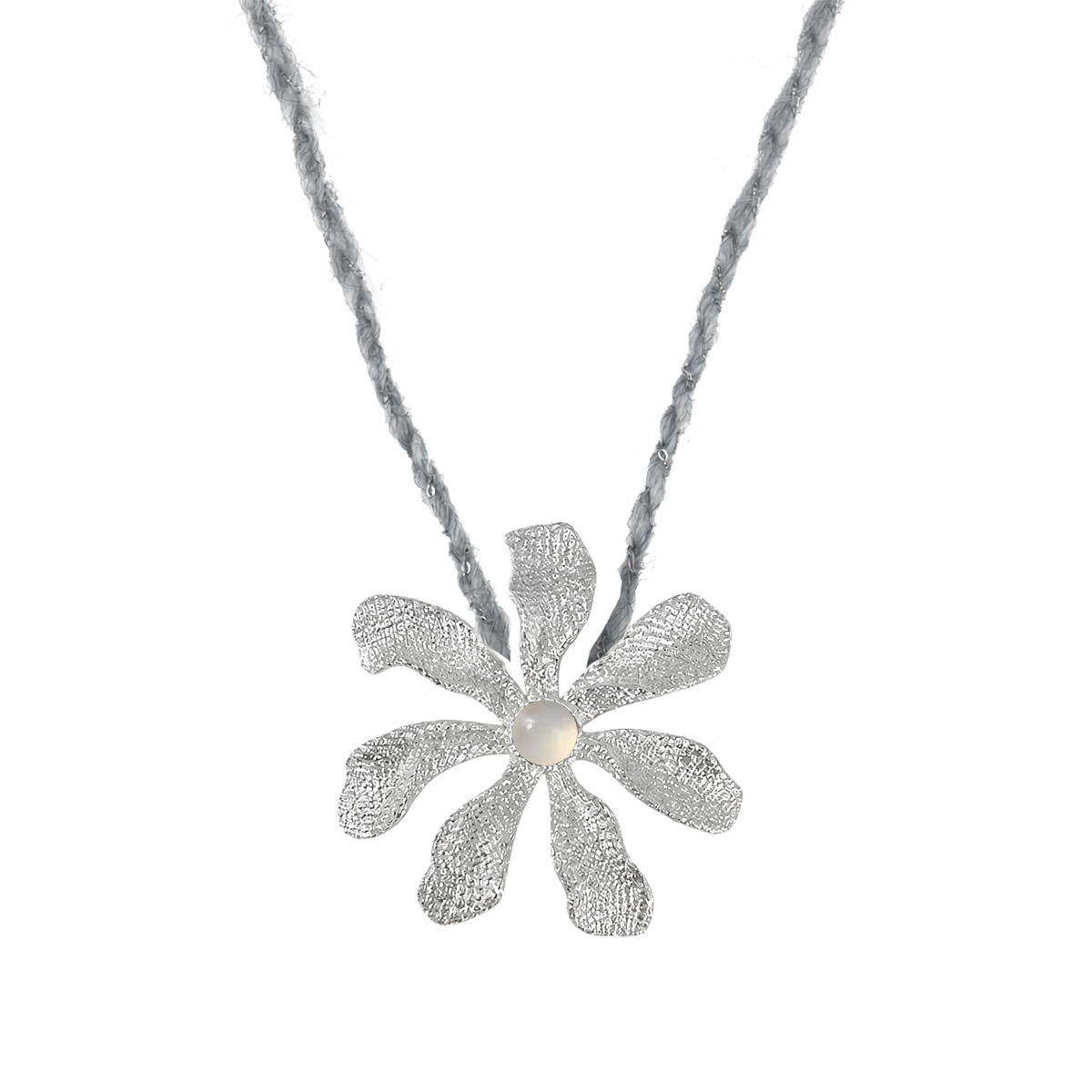 Gardenia Multi-wear Flower Clip