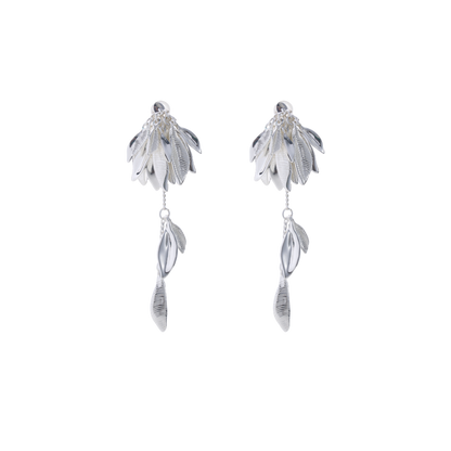 Detachable leaf earrings