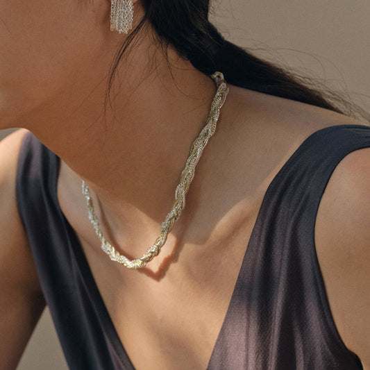 Weave necklace