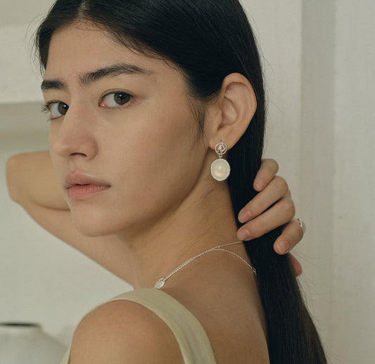 HOLLOW WOVEN EARRINGS