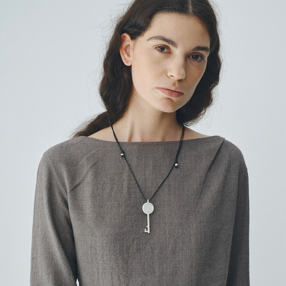 The Key & Mirror Locket Necklace