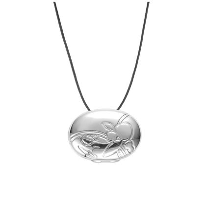 ENGRAVED FLORAL MOTIF NECKLACE