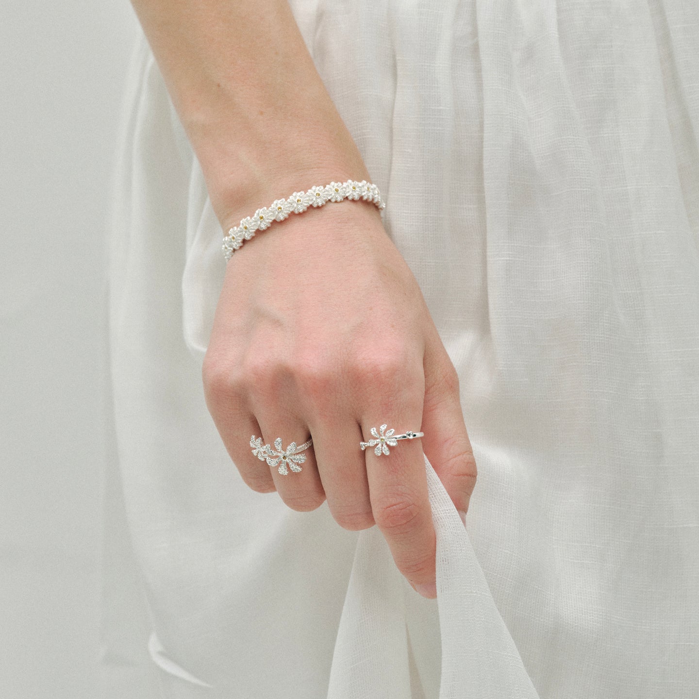 Gardenia Wreath Ring