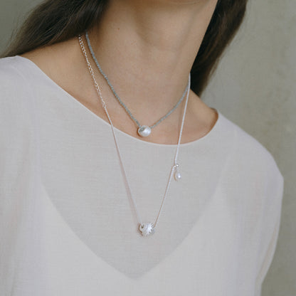 PEARL BRUSHED TRANSPORT BEAD NECKLACE