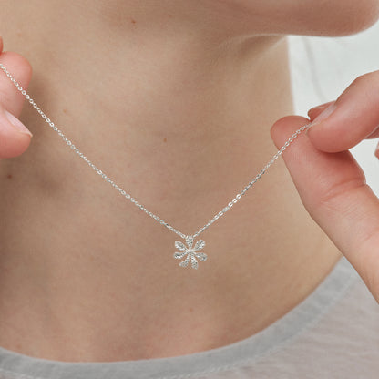 Wild Gardenia Necklace