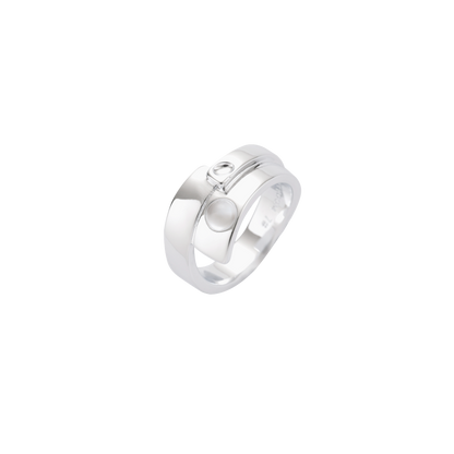 MOON PHASE WHITE AGATE RING