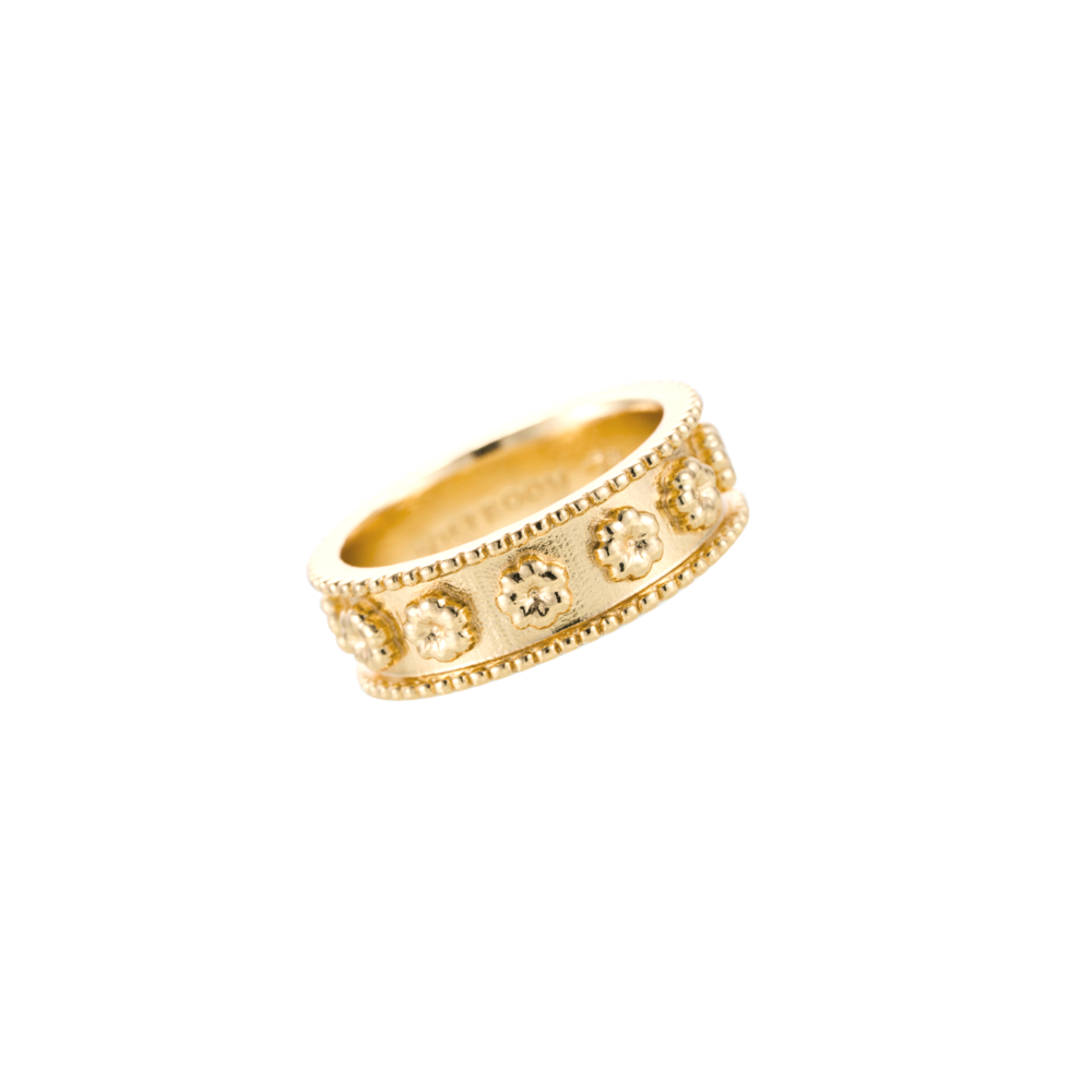 ENGRAVED FLORAL MOTIF RING