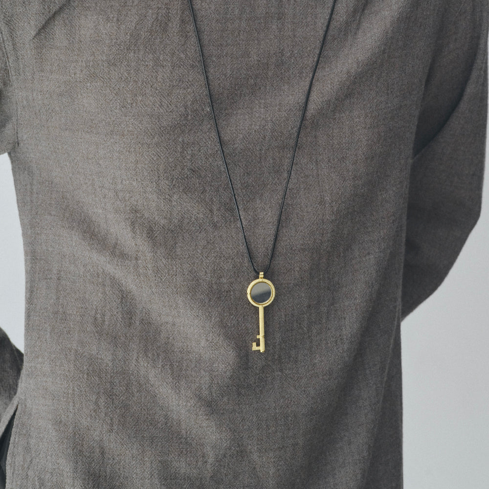 The Key & Mirror Locket Necklace
