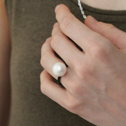 Vintage Enamel Pearl Ring