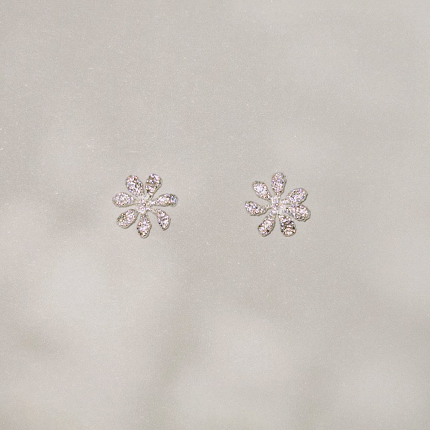 Wild Gardenia Earrings