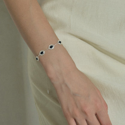 HOLLOW OUT NATURAL AGATE WHITE CRYSTAL BRACELET