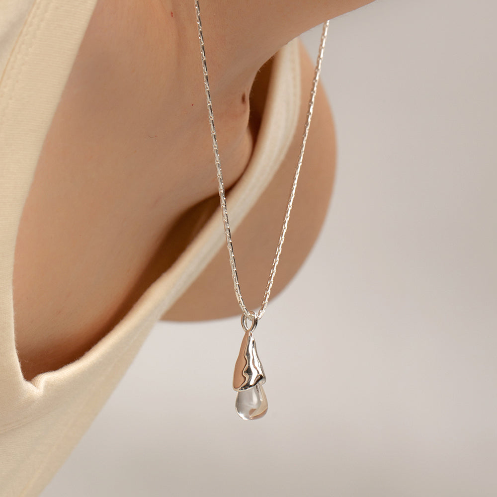 Teardrop Necklace