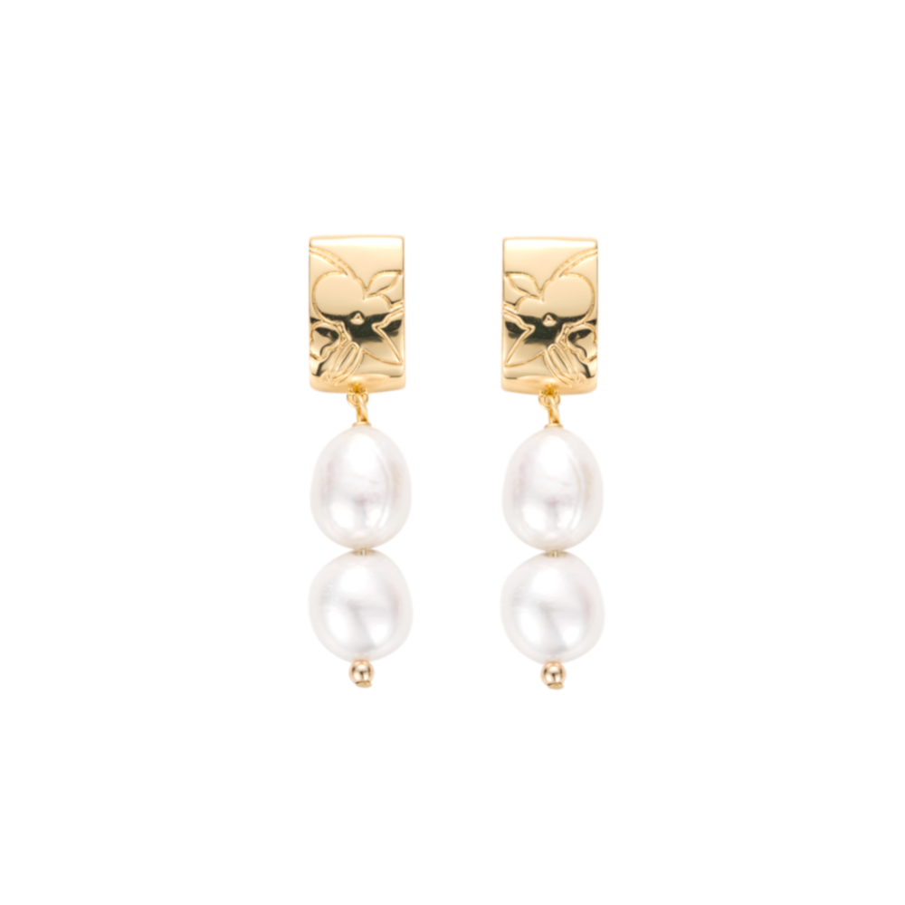 ENGRAVED FLORAL MOTIF PEARL EARRINGS