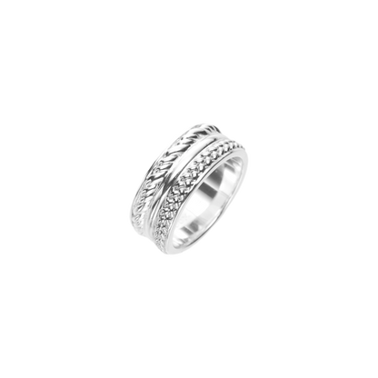 The Ornament Trims Ring Ensemble